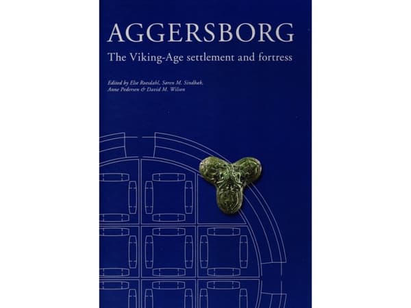 Aggersborg | Kieli: Englanti