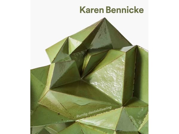 Karen Bennicke | Lars Dybdahl;Lisbeth Bonde;Anne-Louise Sommer;Alison Britton | Språk: Dansk