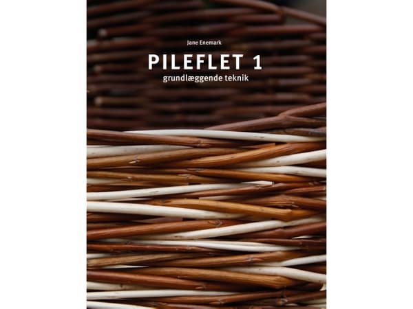 Pileflet 1 | Jane Enemark | Kieli: Tanska