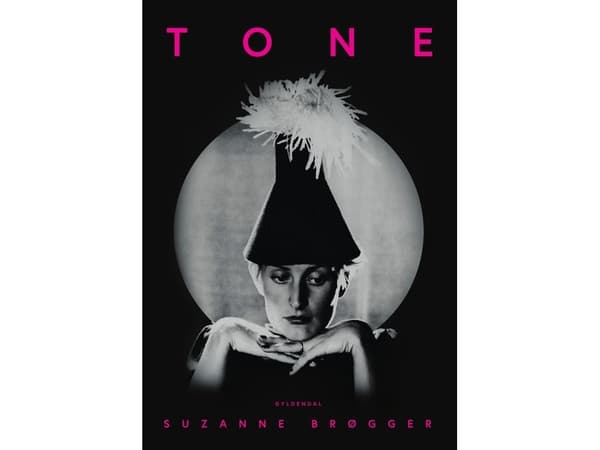 Tone | Suzanne Brøgger