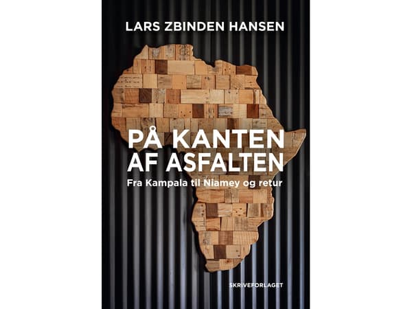 På kanten af asfalten | Lars Zbinden Hansen | Språk: Danska