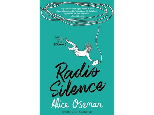 Radio Silence | Alice Oseman | Språk: Danska