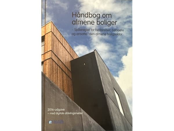 Håndbog om Almene Boliger | Birthe Houlin | Språk: Danska