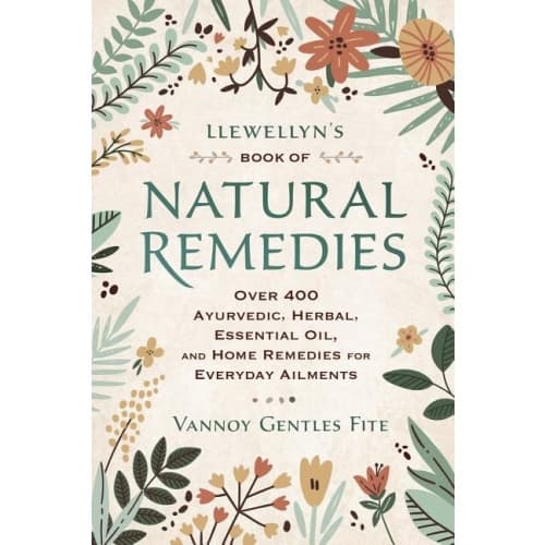 Llewellyn's Book of Natural Remedies (häftad, eng)