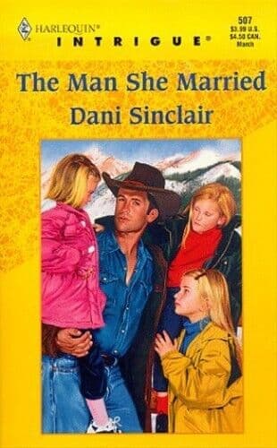 The Man She Married (Intrigue S.), Sinclair, Dani Paperback Book Pre-Owned English