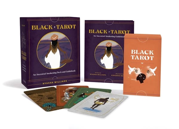 Black Tarot 9780762479696