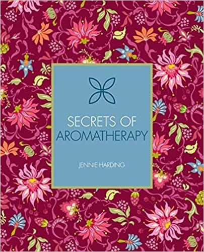 Secrets of aromatherapy 9781782404910