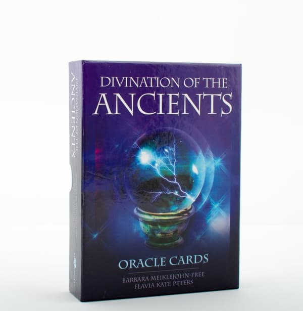 Divination Of The Ancients : Oracle Cards 9781922161925
