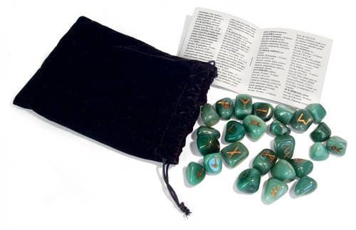 Green Aventurine Runes 9788865270172