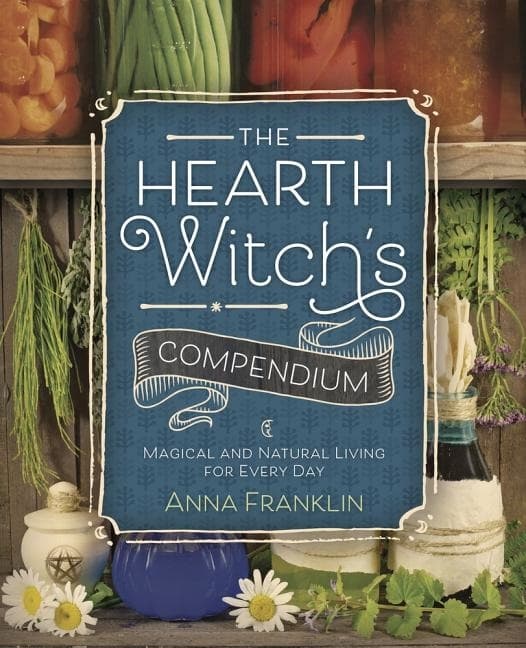 Hearth witchs compendium 9780738750460