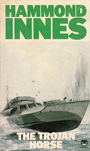The Trojan horse, Innes, Hammond. Paperback Book Pre-Owned English