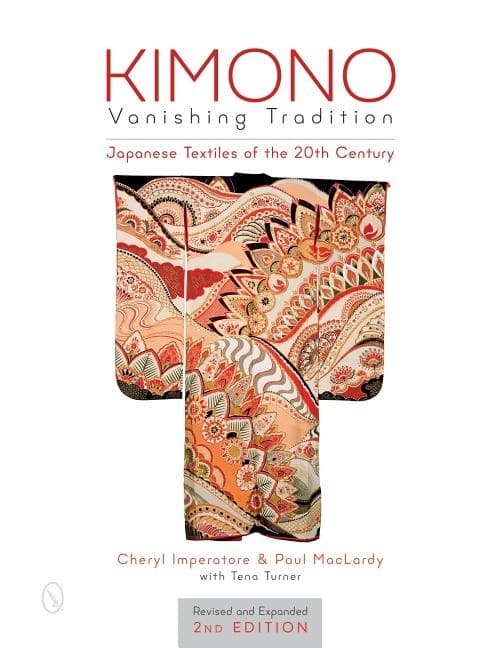 Kimono, vanishing tradition 9780764350504