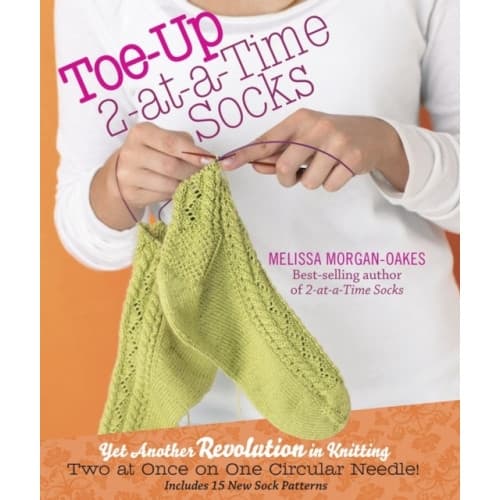 Toe-up 2-at-a-Time Socks (inbunden, eng)