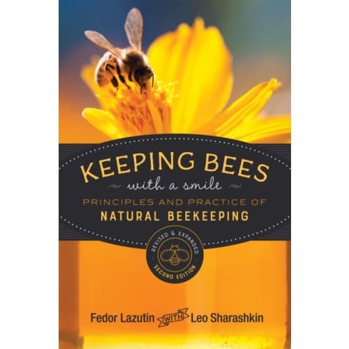 Keeping Bees with a Smile (häftad, eng)