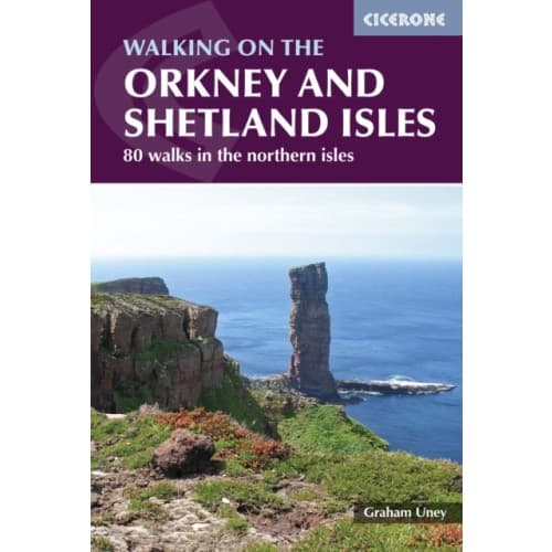 Walking on the Orkney and Shetland Isles (häftad, eng)
