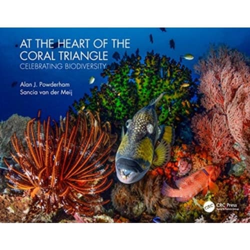 At the Heart of the Coral Triangle (inbunden, eng)