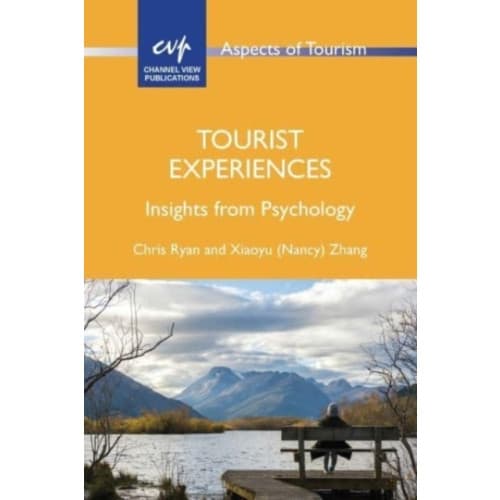 Tourist Experiences (häftad, eng)