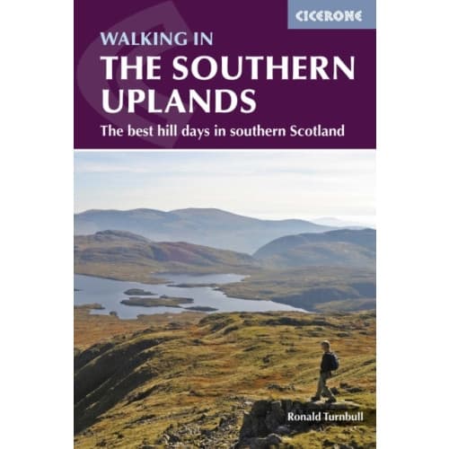 Walking in the Southern Uplands (häftad, eng)