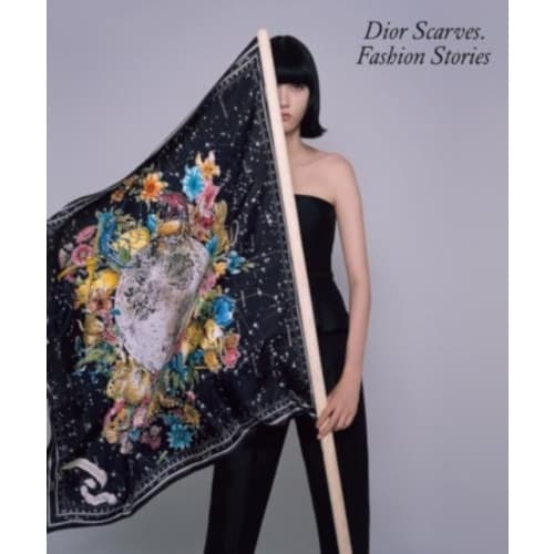 Dior Scarves. Fashion Stories. (häftad, eng)