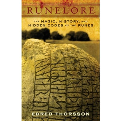 Runelore (häftad, eng)