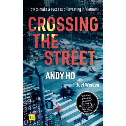 Crossing the Street (häftad, eng)