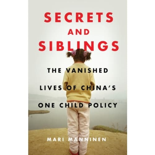 Secrets and Siblings (inbunden, eng)