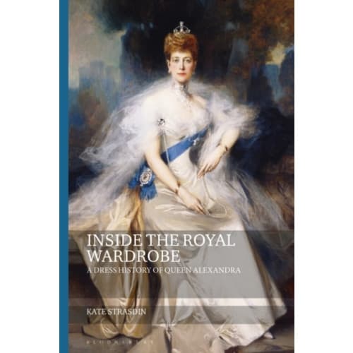 Inside the Royal Wardrobe (häftad, eng)