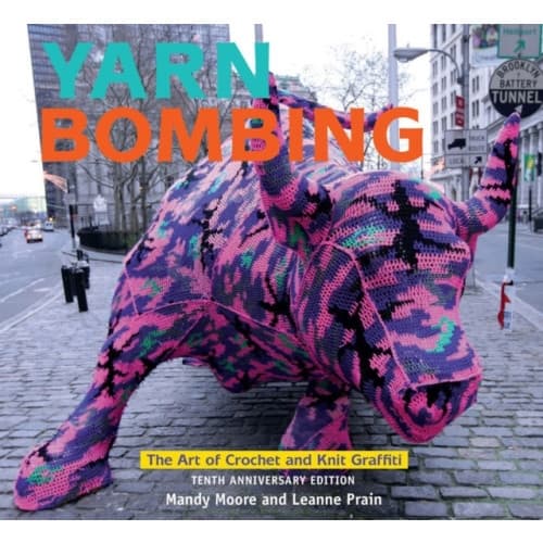 Yarn Bombing (häftad, eng)