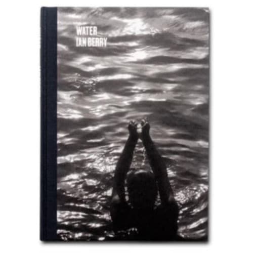 Water (inbunden, eng)