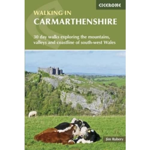 Walking in Carmarthenshire (häftad, eng)