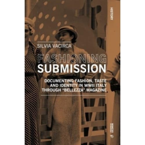Fashioning Submission (häftad, eng)
