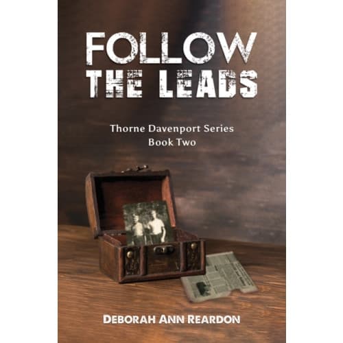 Follow the Leads (häftad, eng)
