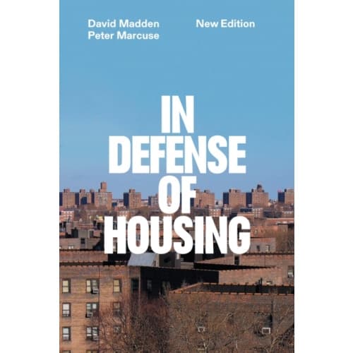 In Defense of Housing (häftad, eng)