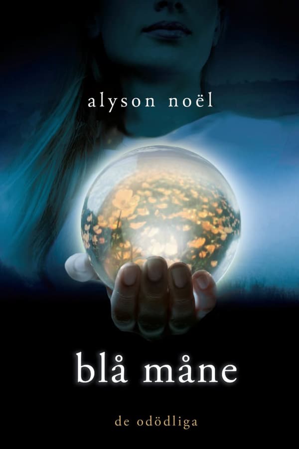 Blå Måne (Bok)