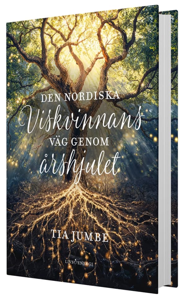 Den Nordiska Viskvinnans Väg Genom Årshjulet (Bok)