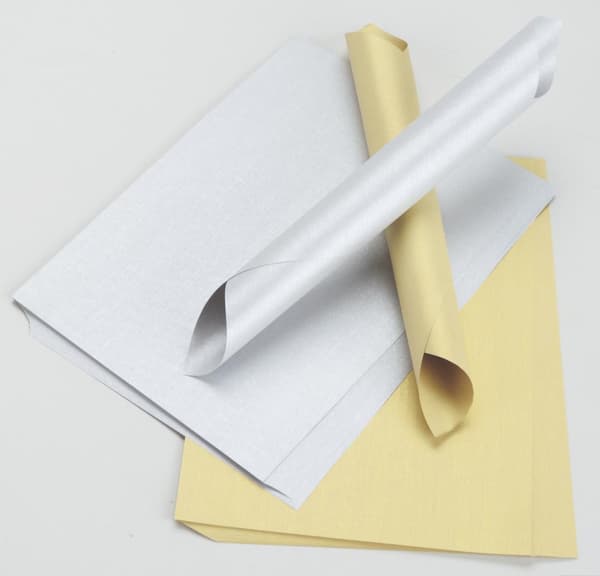 Guldpapper A4 130g 25/fp