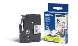 Brother TZe111 - Lamineret selvklæbende tape - sort på klar - rulle (0,6 cm x 8 m) - 1 rulle(r) (TZE111)