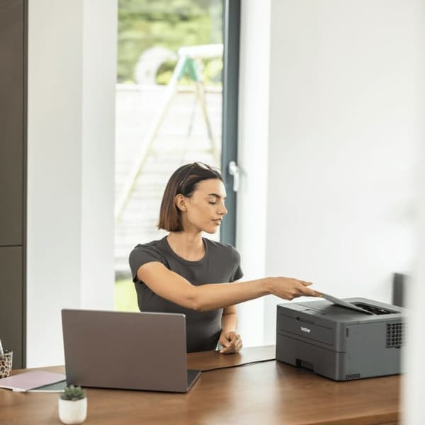 Laserskrivare Brother HL-L2402D