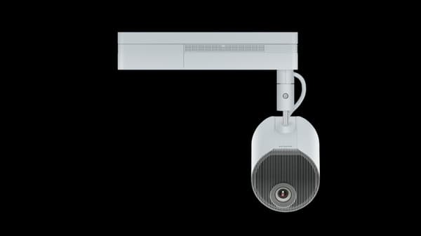 Epson LightScene EV-110-projektor med gränslös projektion, sensorbaserad upplevelse och flexibel installation för digital skyltning Vit