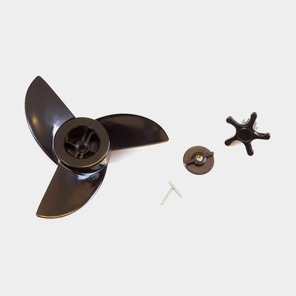 Propellerpaket Fladen Medium, passar till 32 &amp; 38 LBS från Fladen + brytpinne och mutter