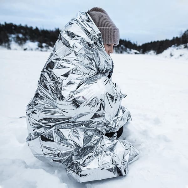 räddningsfilt aluminium, COGHLANS EMERGENCY BLANKET 8235