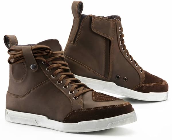 STREETRIDER VINTAGE BROWN CE MOOTTORIPYÖRÄN HARJOITUSKENTÄT MCV
