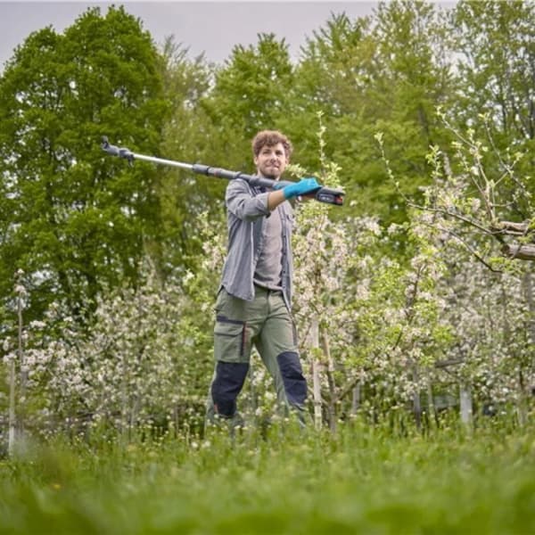 HighCut 360/18V P4A grenfräsar utan batteri - GARDENA - Kapning Ø 28 mm - L. 3599 mm