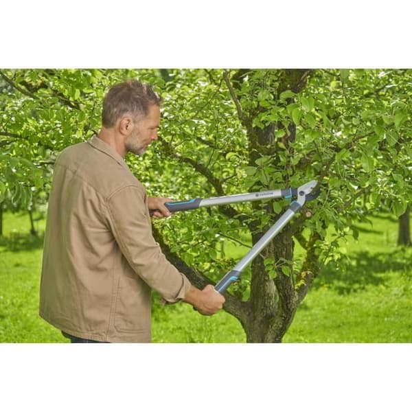 Knipsax - GARDENA - EasyCut L - Diameter 45 mm - Length 680 mm - PowerCoat - Lätt och ergonomisk - 25 års garanti