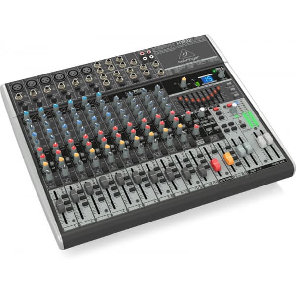 Behringer Xenyx X1832USB - kompaktmikser