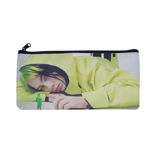 Billie Eilish Penaali,Kosmetiikkalaukku