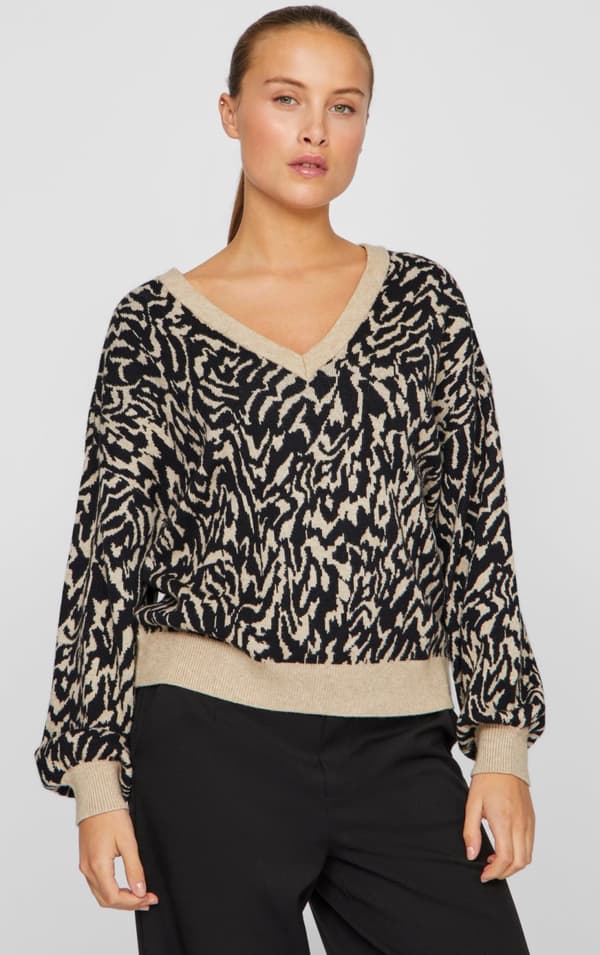 Vila - Viril Rev Jacquard Knit Top