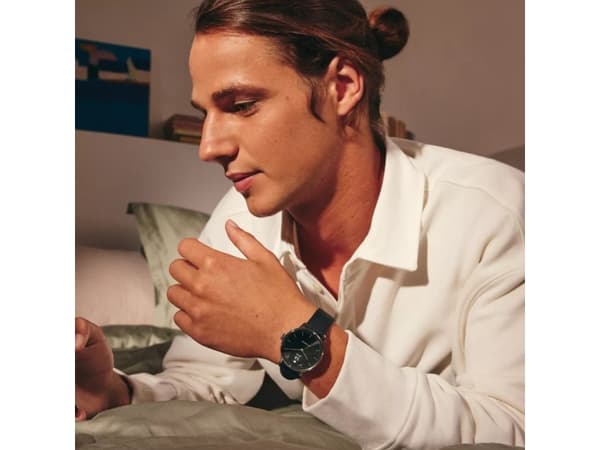 Withings ScanWatch Light - 37 mm - rostfritt stål - smart klocka med band - fluoroelastomer - handledsstorlek: 146-211 mm - monokrom - Bluetooth LE -