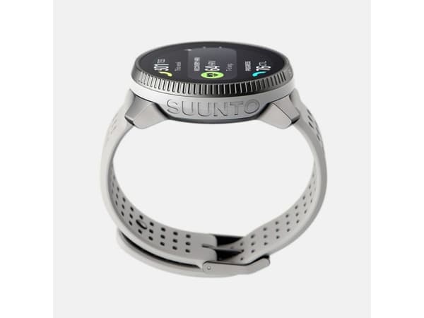 Suunto Race - Glasfiberarmerad polyamid - sportklocka med rem - silikon - handledsstorlek: 125-175 mm - display 1.43" - 16 GB - Bluetooth - 83 g  - b