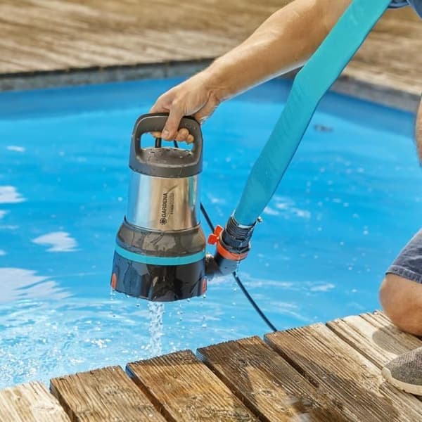 GARDENA klarvattenpump 11000 Aquasensor